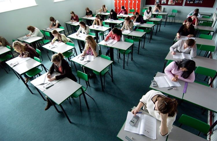 getting ready A-degree college students for the new fashion of examination papers