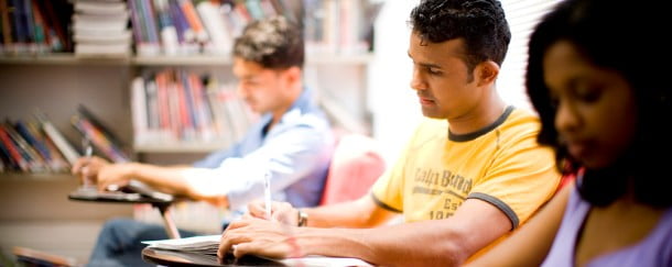 Higher education – Costs and scholarships
