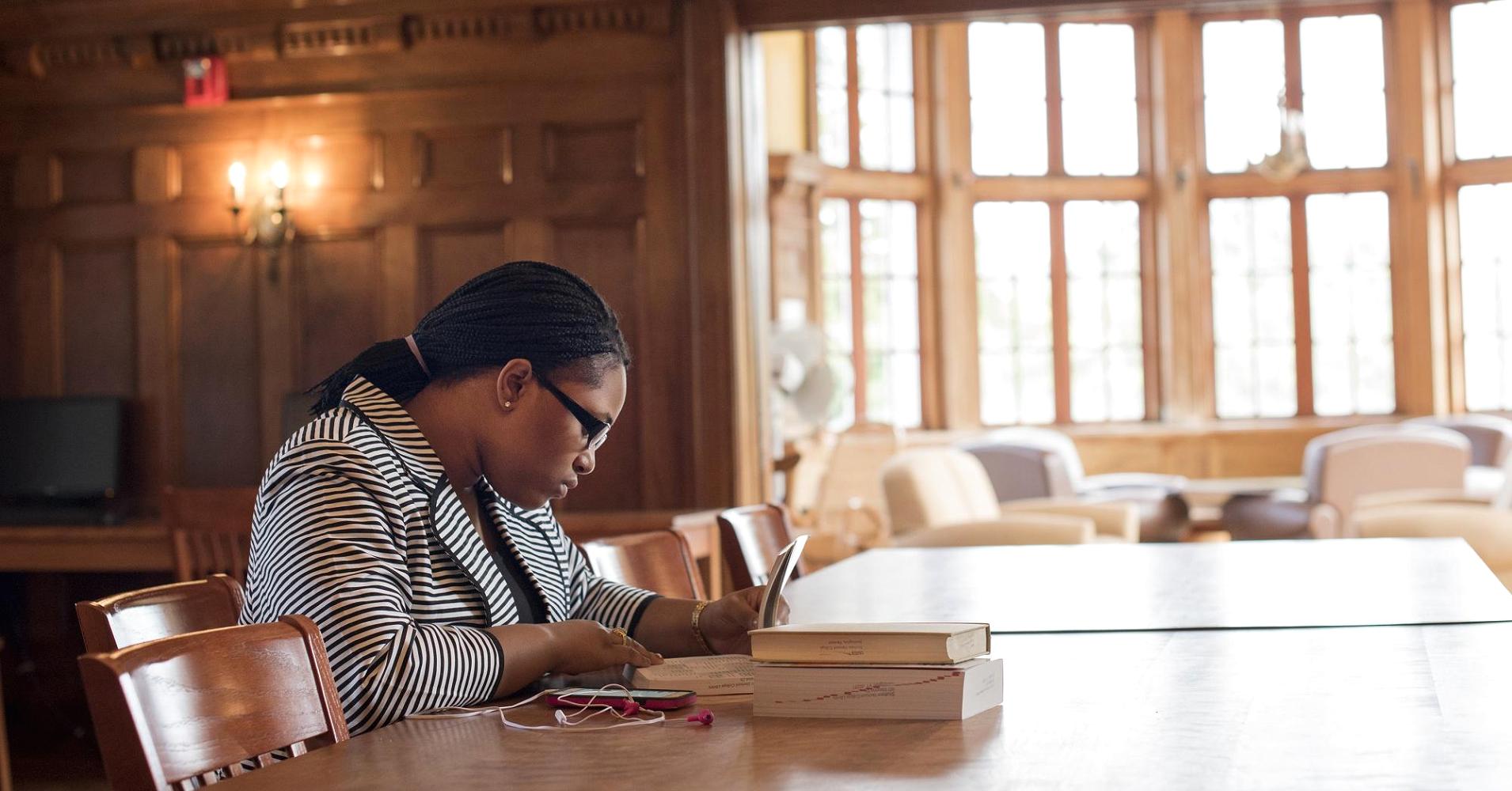 4 books to make you smarter about your career in 2018